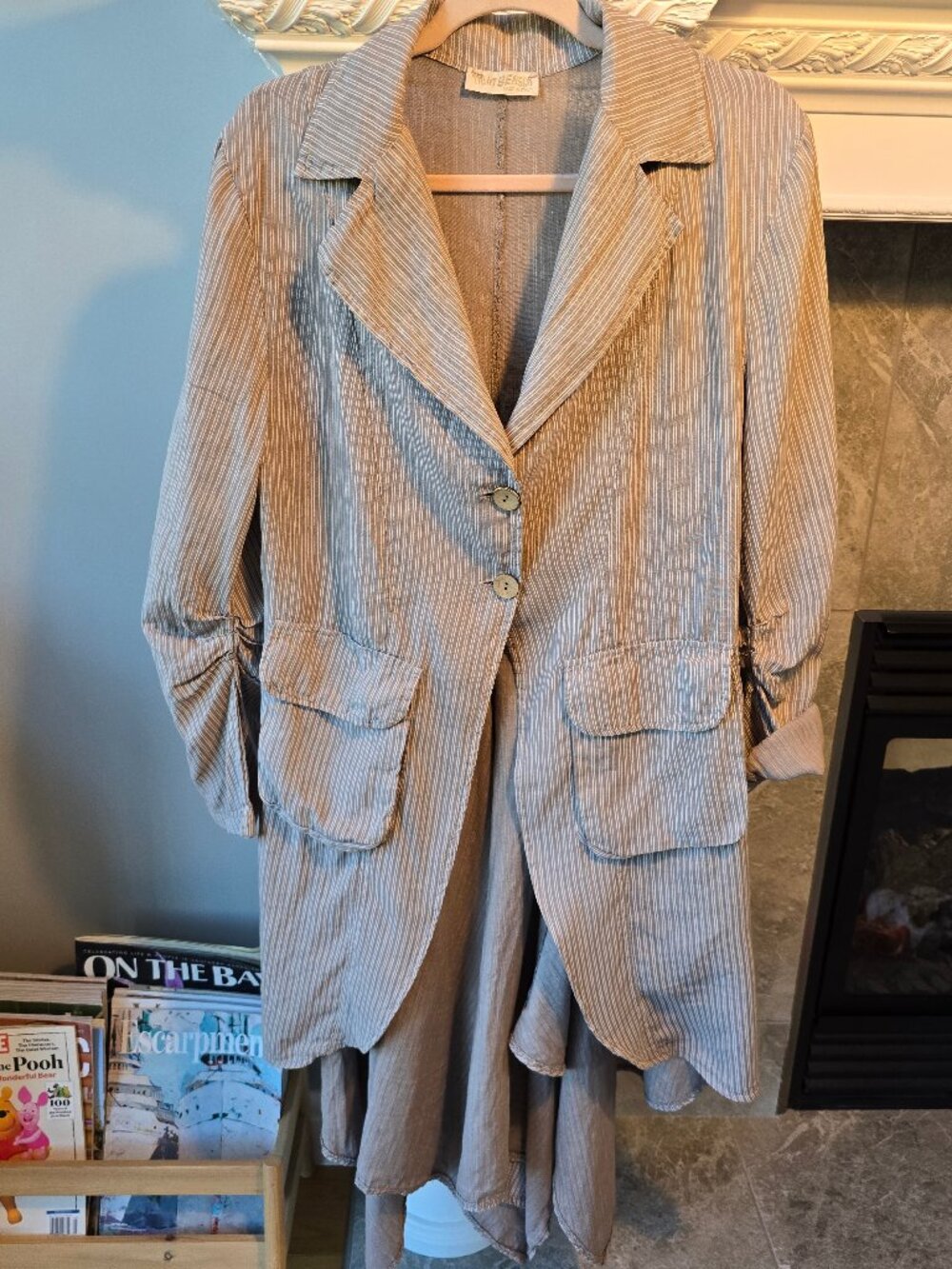 Talia Benson 100% Linen Asymmetrical Handkerchief Hem Blazer Jacket - Made in It